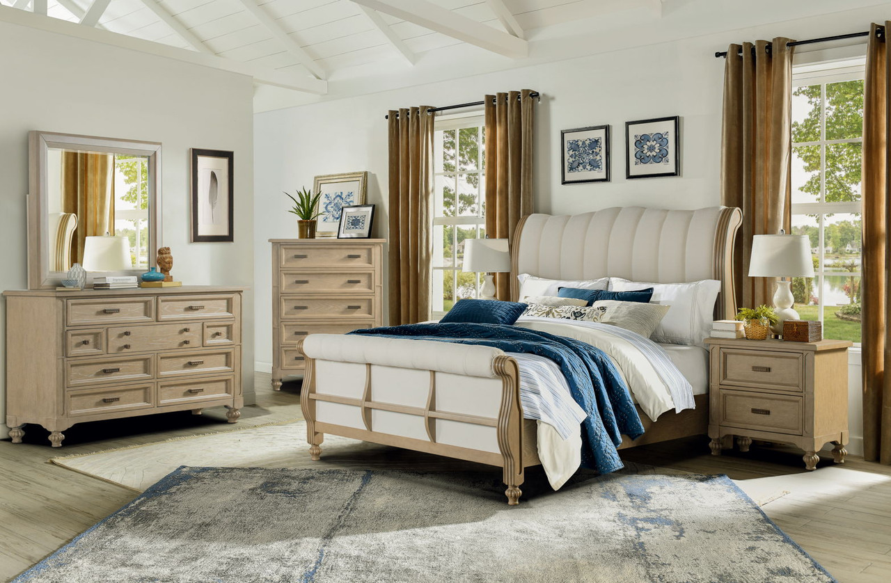 Marina – Upholstered Bed