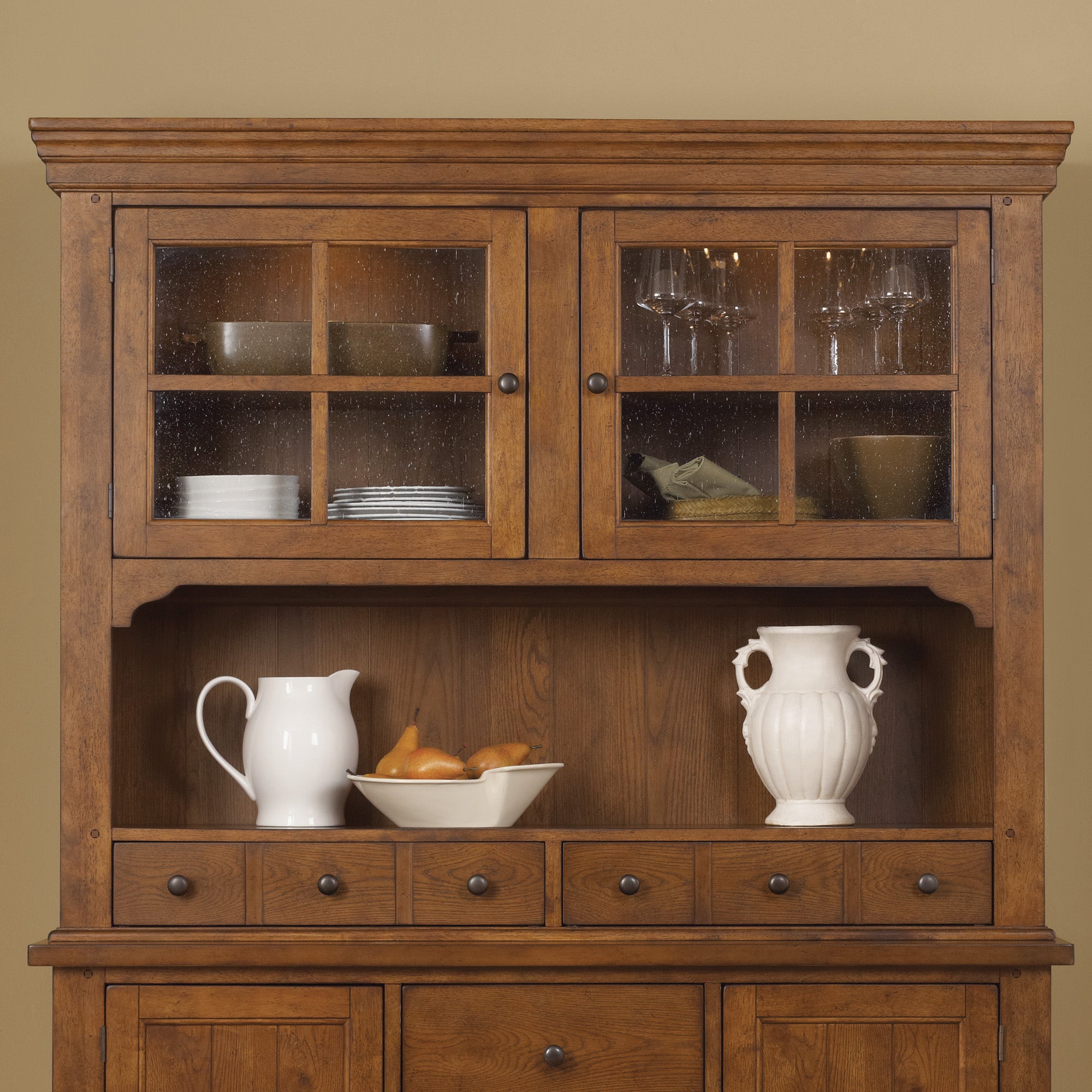 Liberty Furniture Hearthstone Ridge – Hutch – Dark Brown