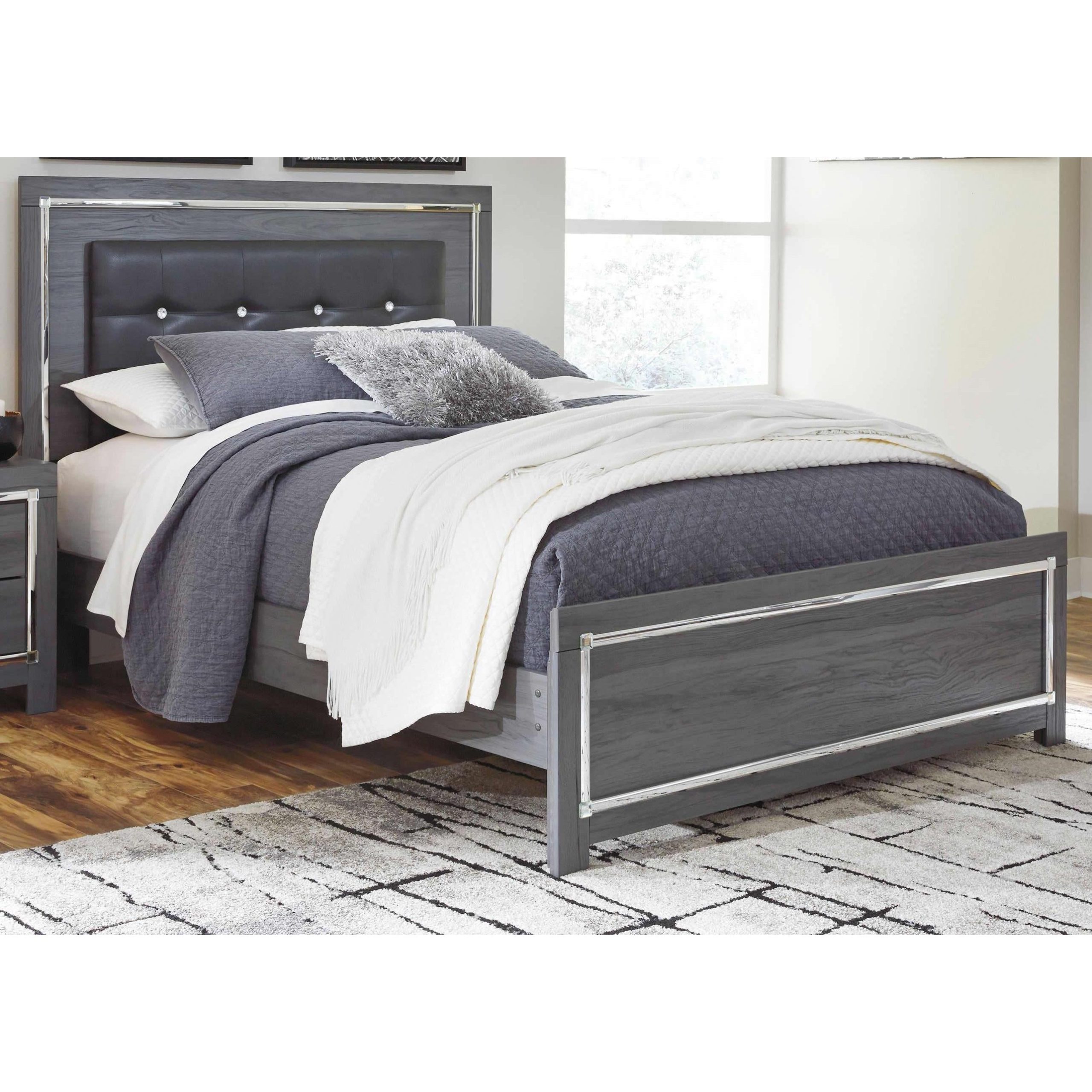 Signature Design by Ashley Lodanna Queen Panel Bed B100-13/B214-54/B214-57/B214-95