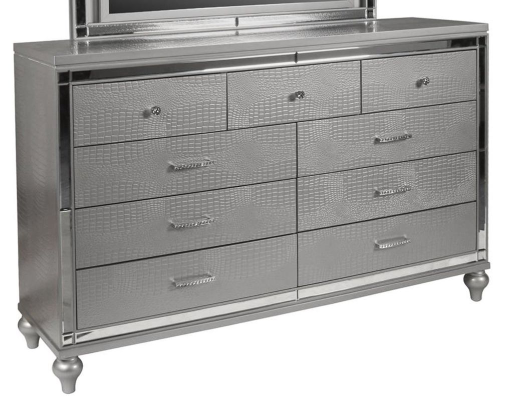 Emma Mason Signature Ethan 9 Drawer Dresser in Silver